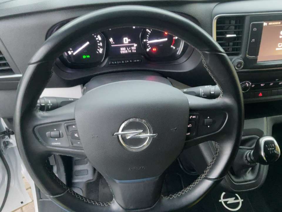 Opel Vivaro - Imagem 11