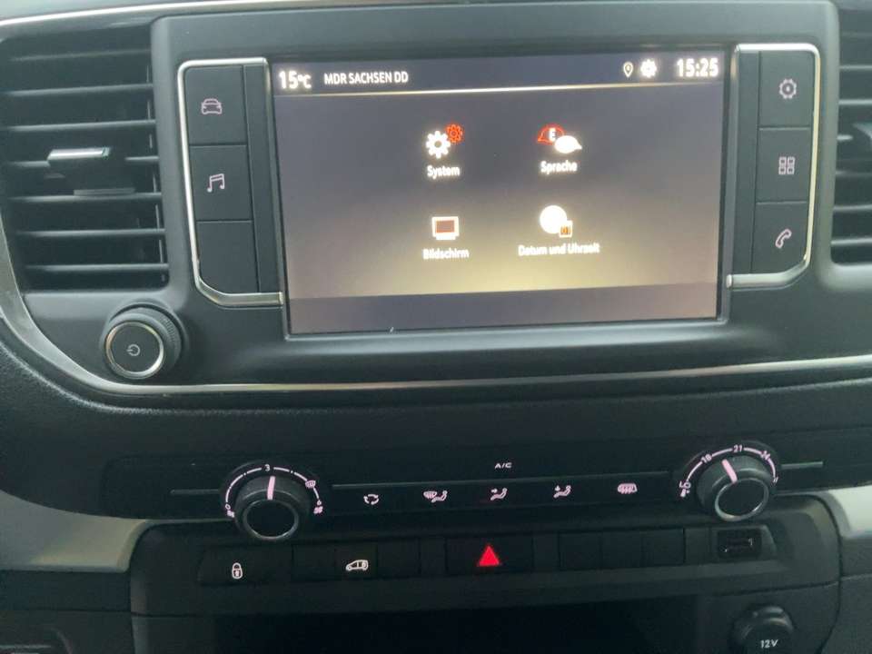 Opel Vivaro - Imagem 12