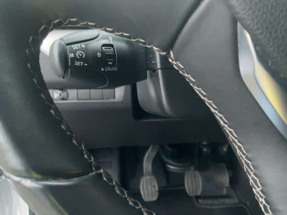 Opel Vivaro - Imagem 15