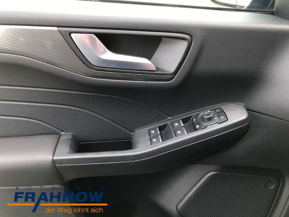 Ford Kuga - Imagem 7