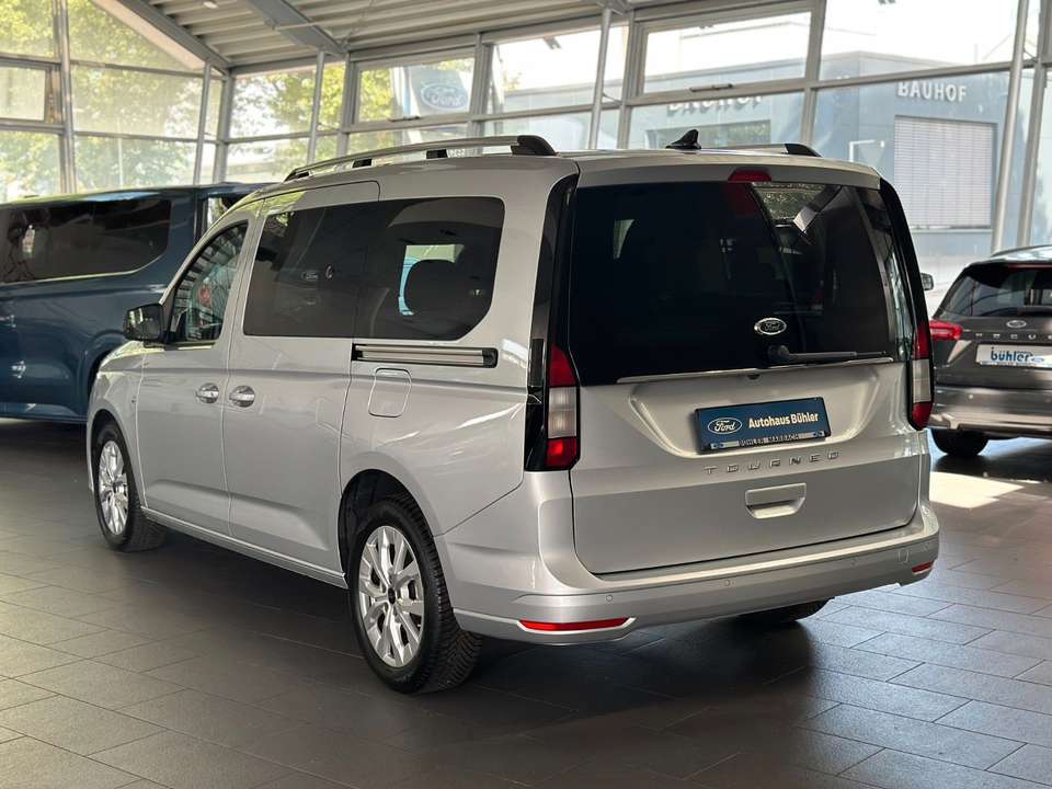 Ford Grand Tourneo - Imagem 3