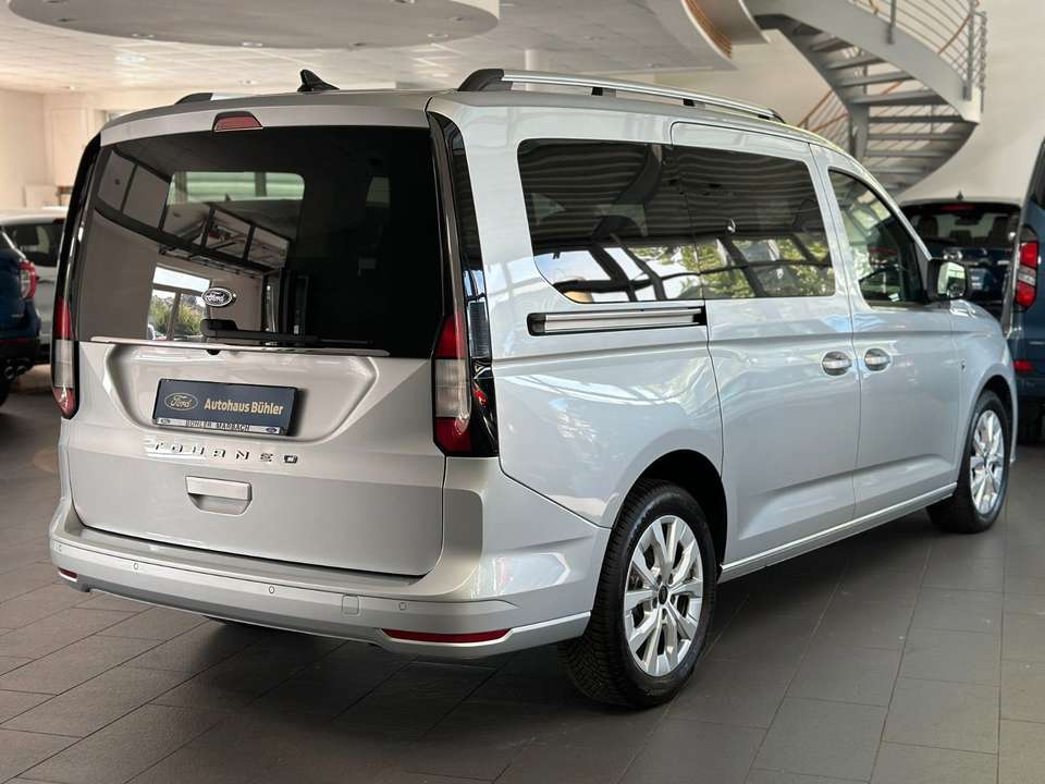 Ford Grand Tourneo - Imagem 6