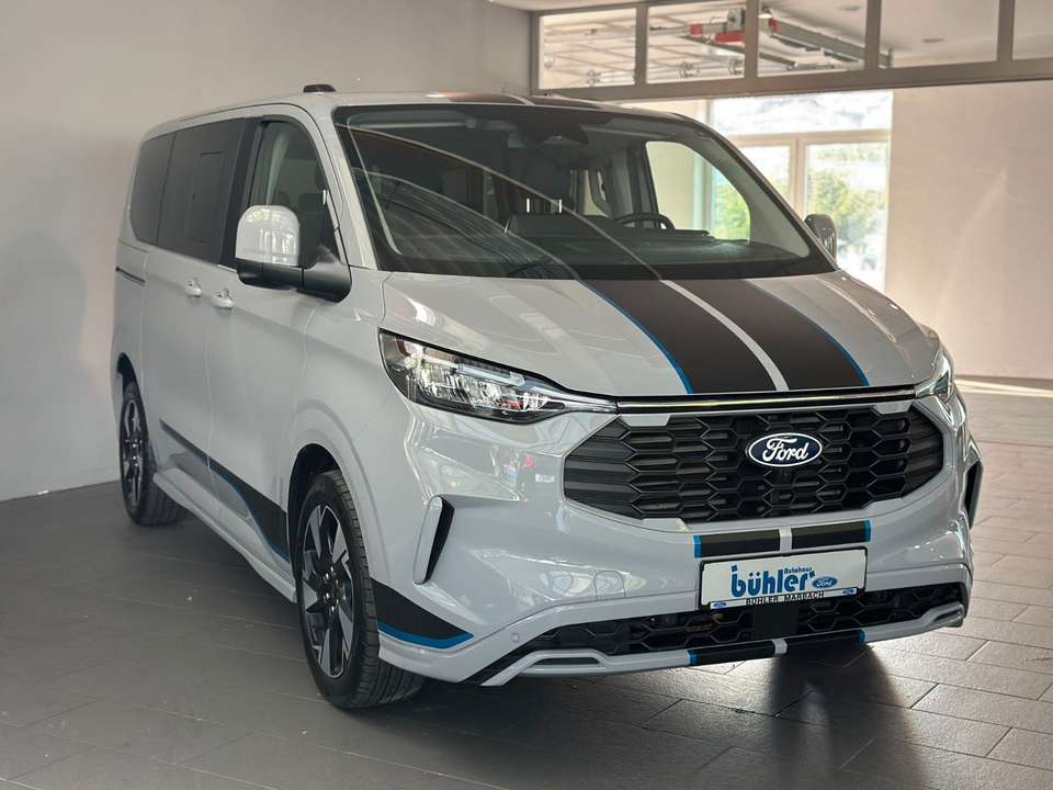 Ford Tourneo Custom - Imagem 6