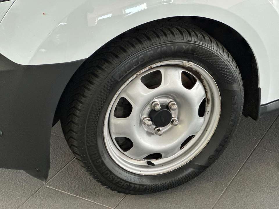 Ford Transit Connect - Imagem 12