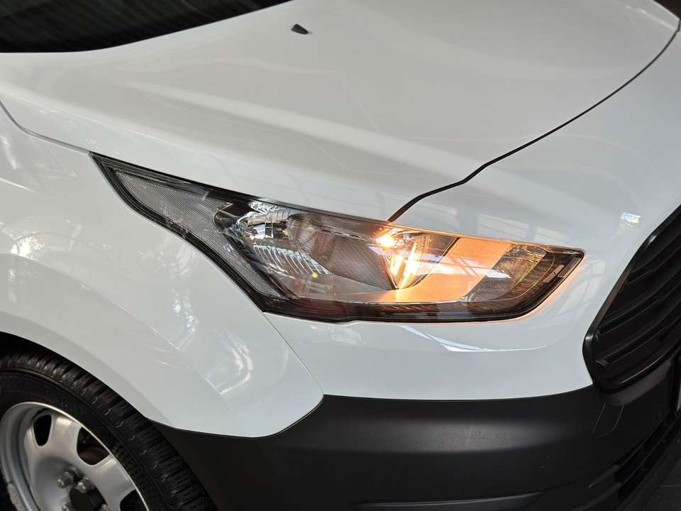 Ford Transit Connect - Imagem 14