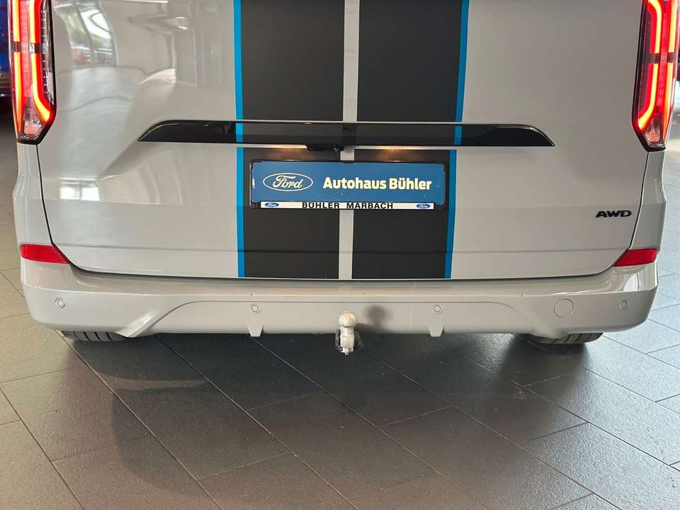 Ford Tourneo Custom - Imagem 13
