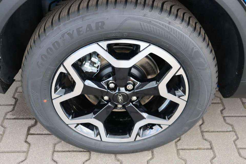 Ford Kuga - Imagem 14