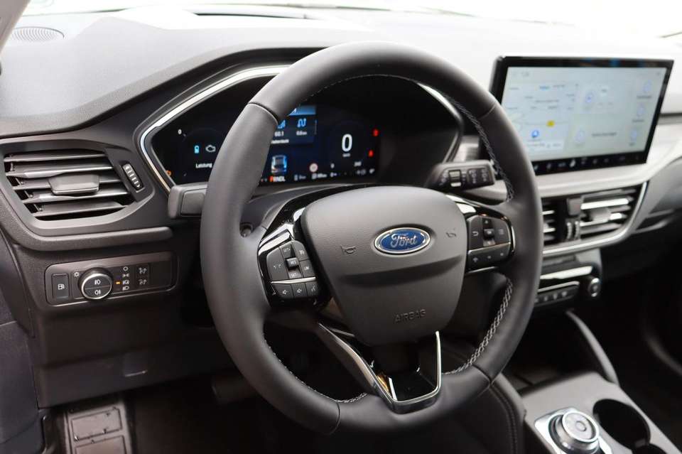Ford Kuga - Imagem 14