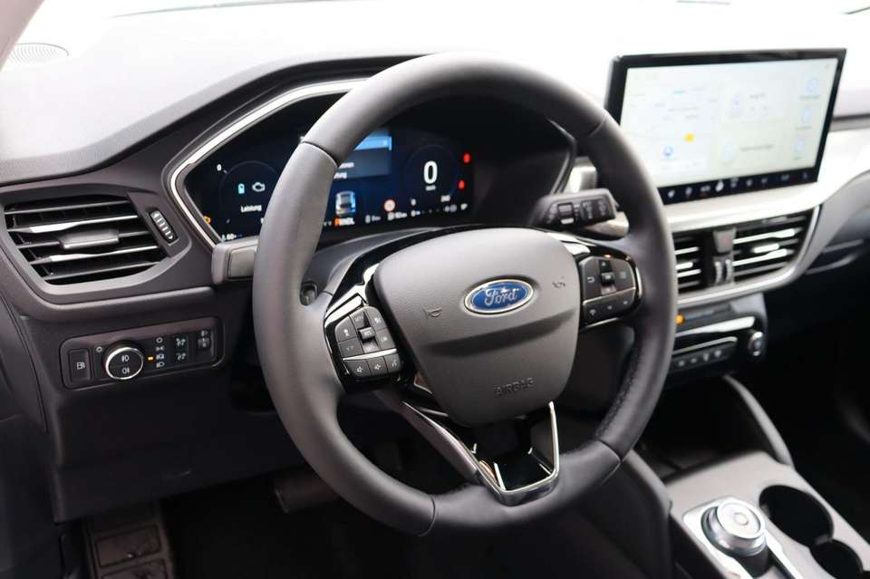 Ford Kuga - Imagem 12
