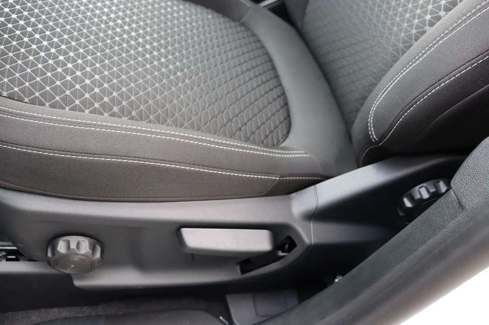 Ford Kuga - Imagem 14