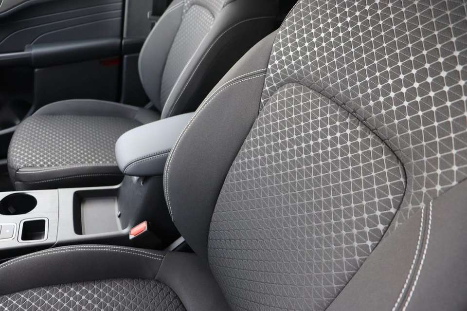 Ford Kuga - Imagem 15