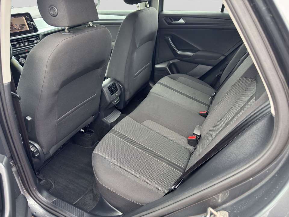 Volkswagen T-Roc - Imagem 9