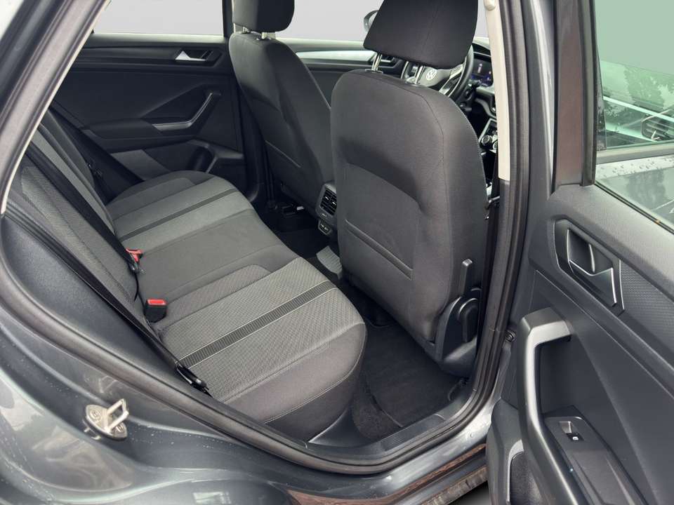 Volkswagen T-Roc - Imagem 12