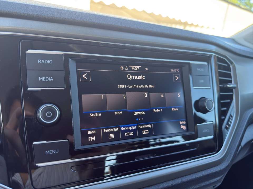 Volkswagen T-Roc - Imagem 13