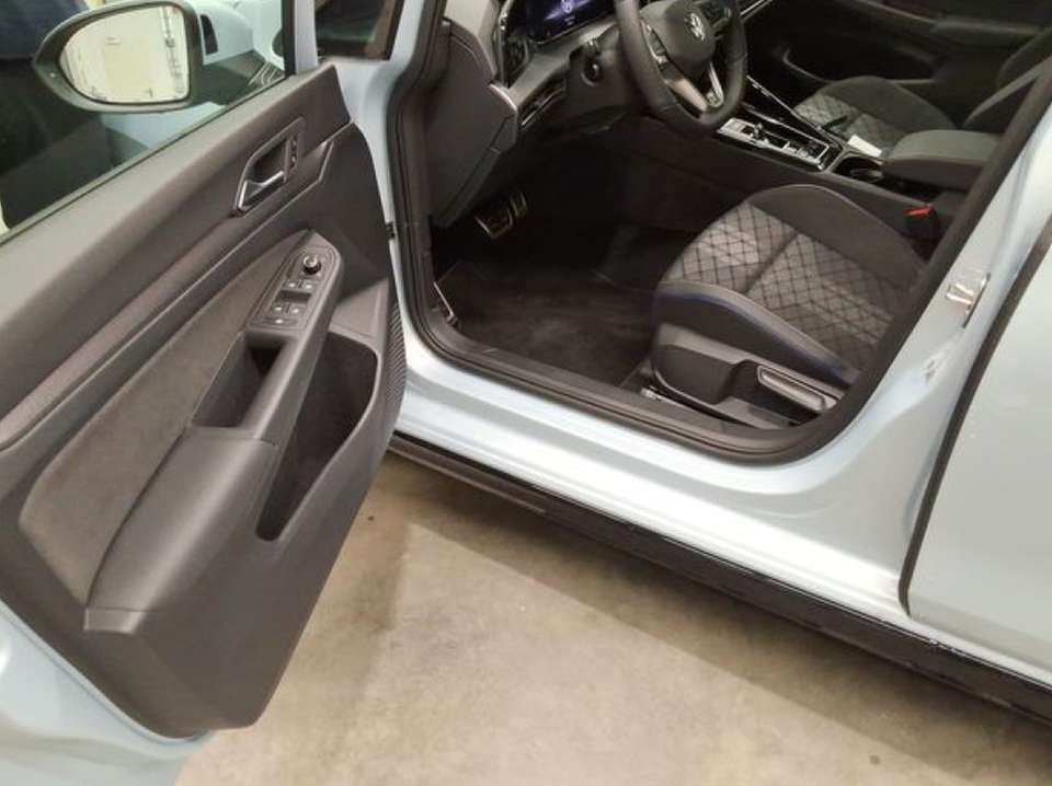 Volkswagen Golf - Imagem 3