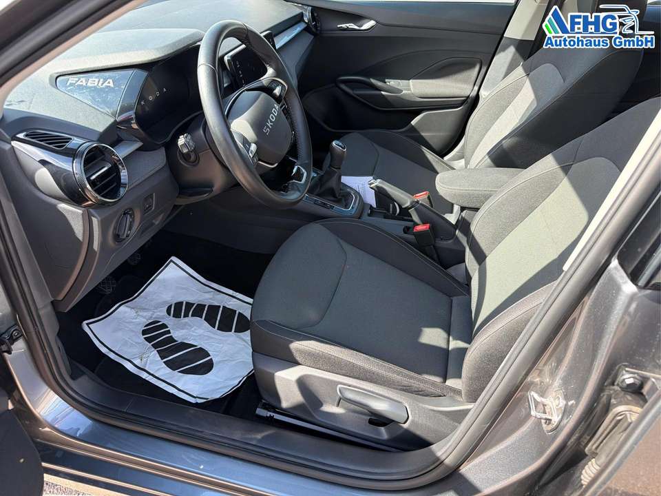 Skoda Fabia - Imagem 12