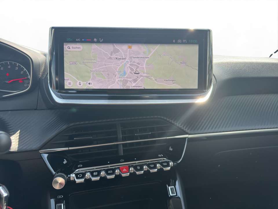 Peugeot 208 - Imagem 12