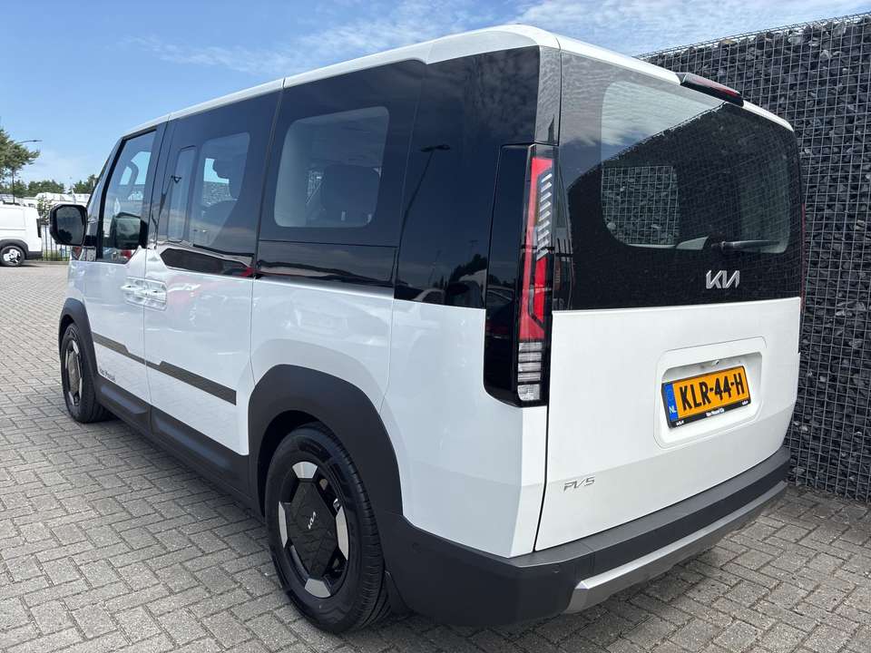 Kia PV5 Passenger - Imagem 5