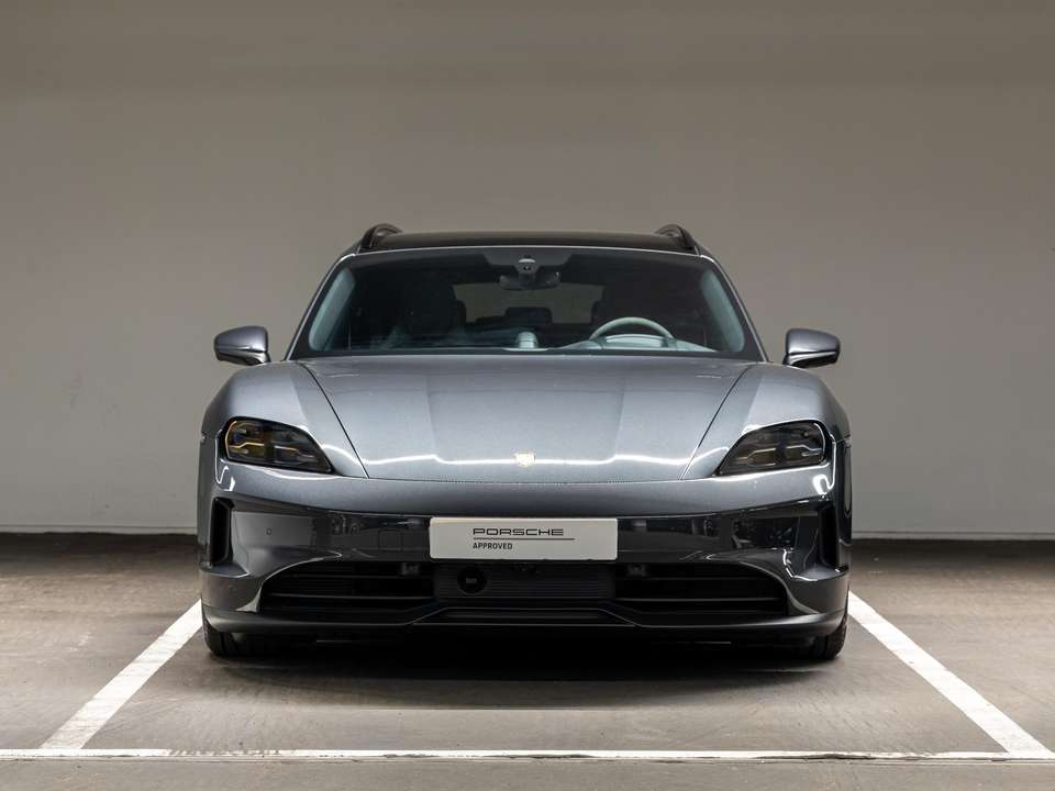 Porsche Taycan - Imagem 4