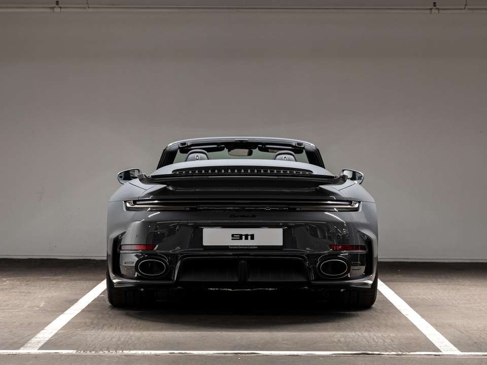 Porsche 992 - Imagem 8