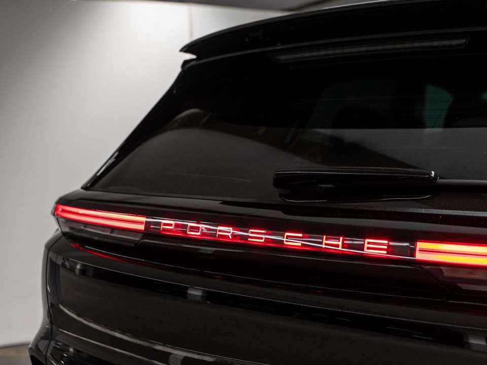Porsche Cayenne - Imagem 10