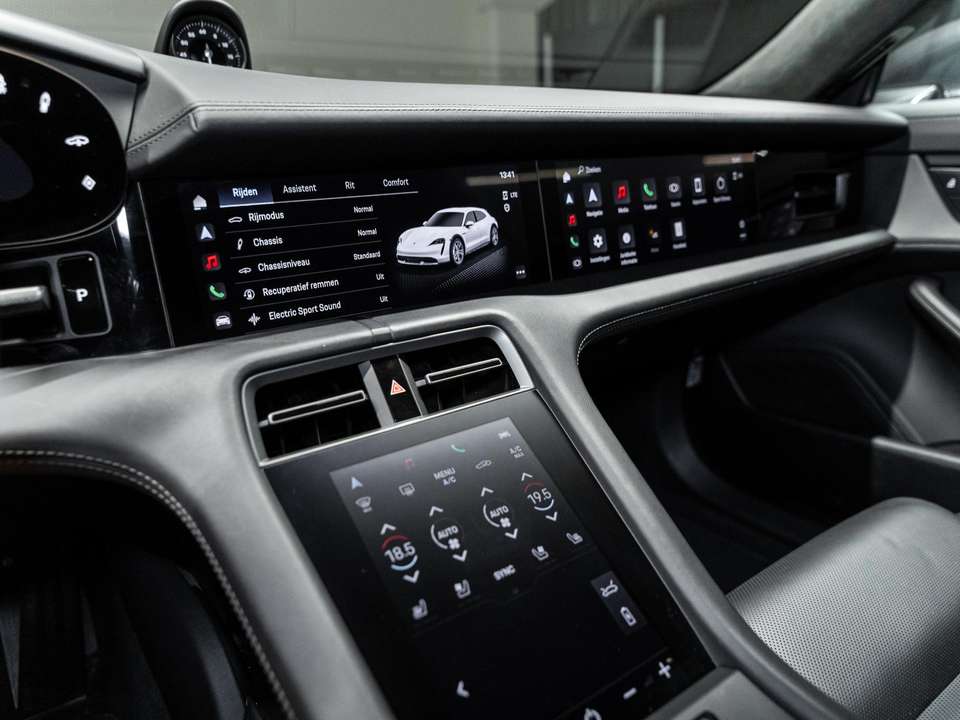Porsche Taycan - Imagem 14