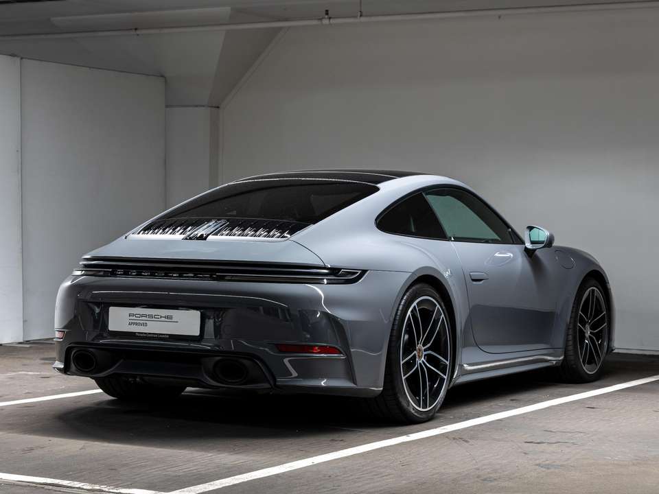 Porsche 992 - Imagem 7