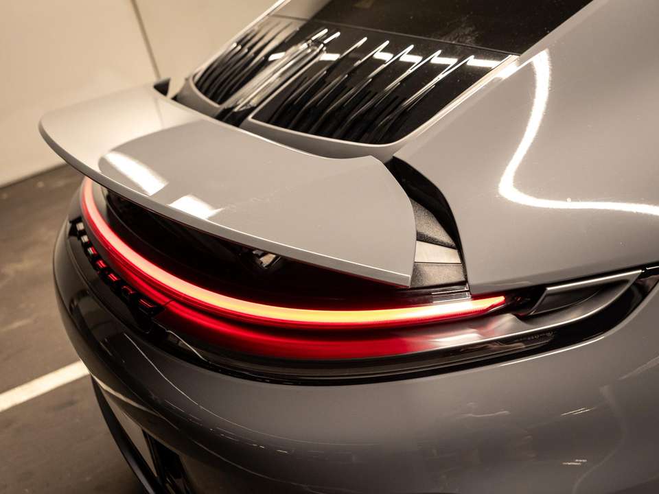 Porsche 992 - Imagem 10