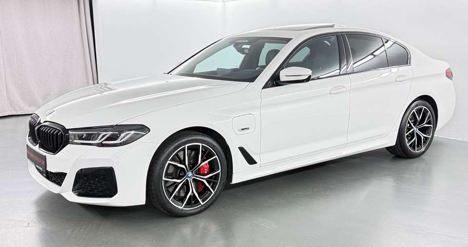 BMW 545 - Imagem 1