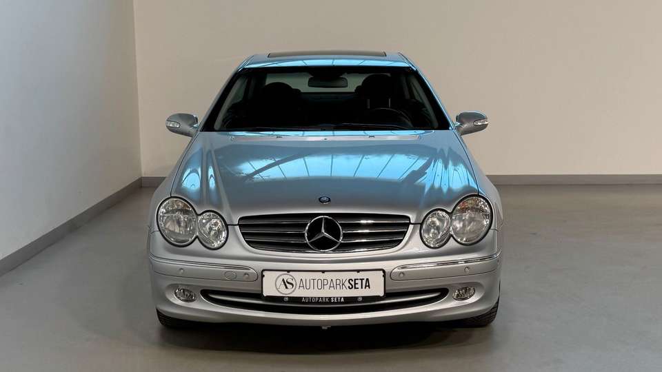 Mercedes-Benz CLK 200 - Imagem 2