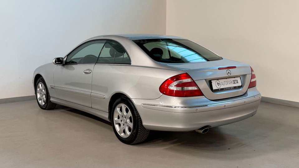 Mercedes-Benz CLK 200 - Imagem 6