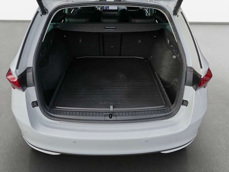Skoda Octavia - Imagem 11