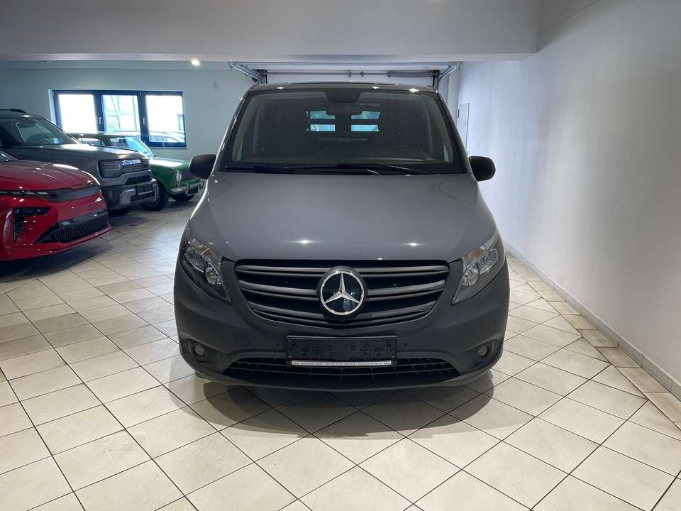Mercedes-Benz Vito - Imagem 2