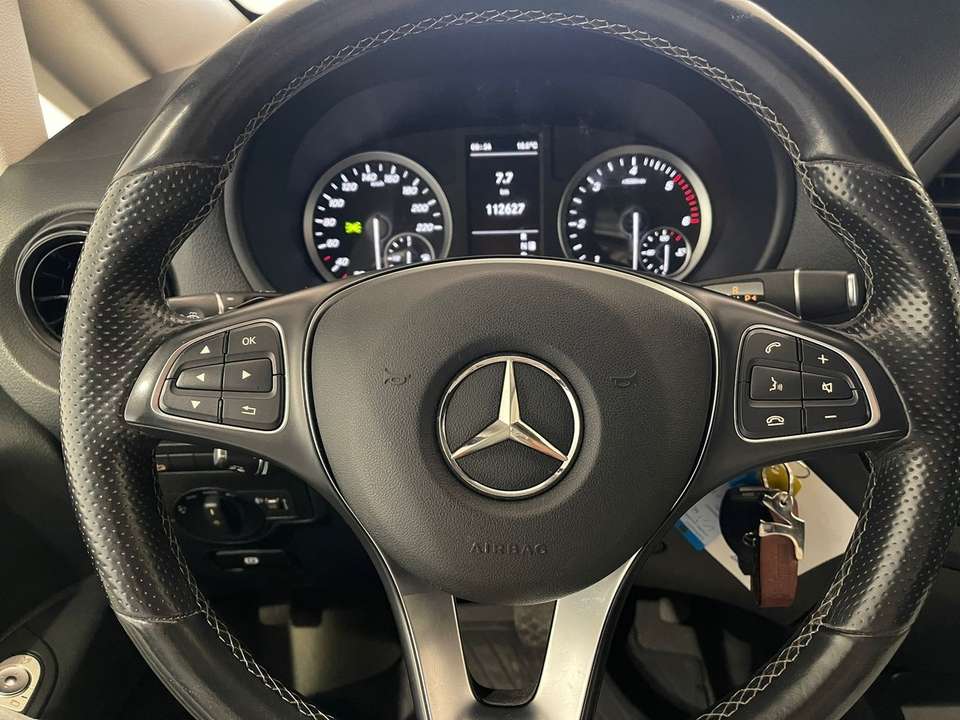 Mercedes-Benz Vito - Imagem 10