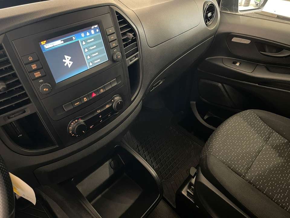 Mercedes-Benz Vito - Imagem 14