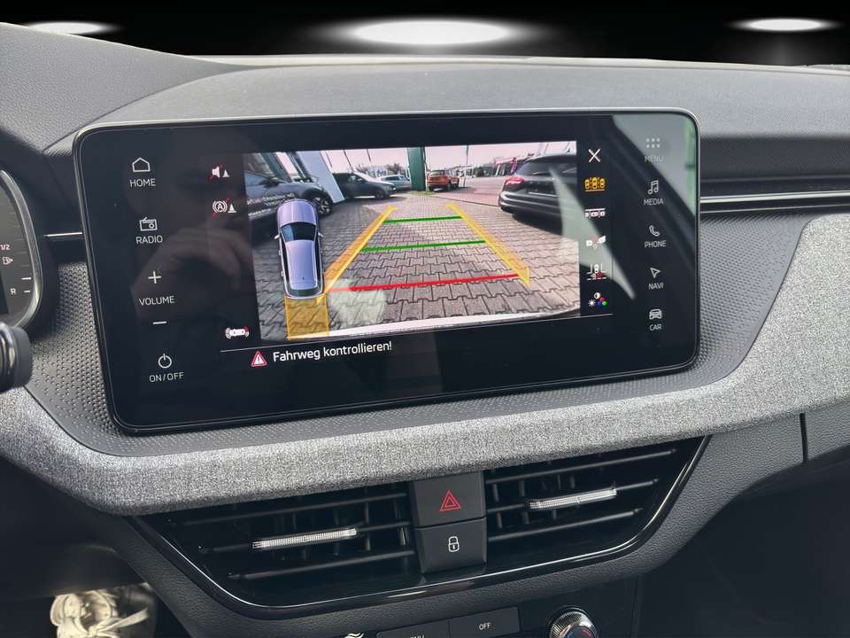 Skoda Kamiq - Imagem 13
