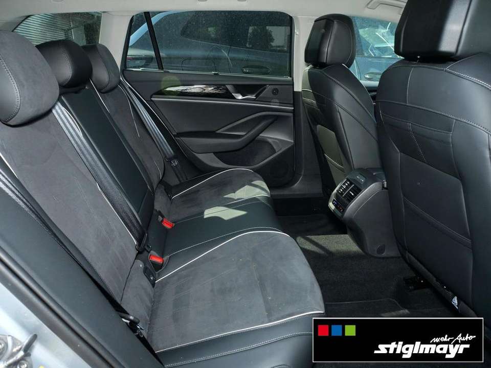 Volkswagen Passat Variant - Imagem 7