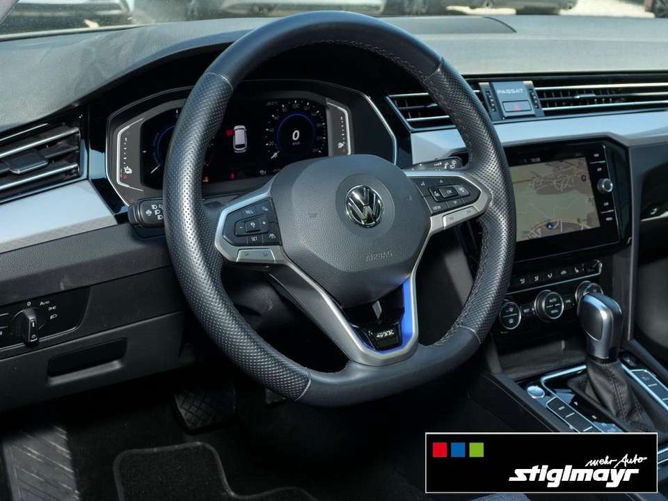 Volkswagen Passat Variant - Imagem 8