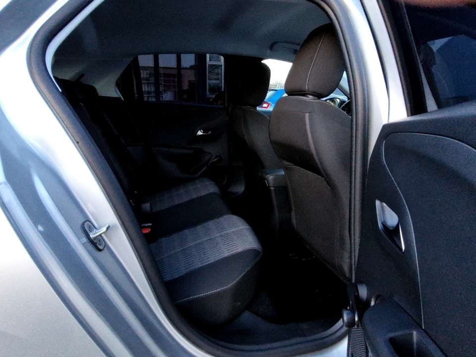 Opel Corsa - Imagem 9