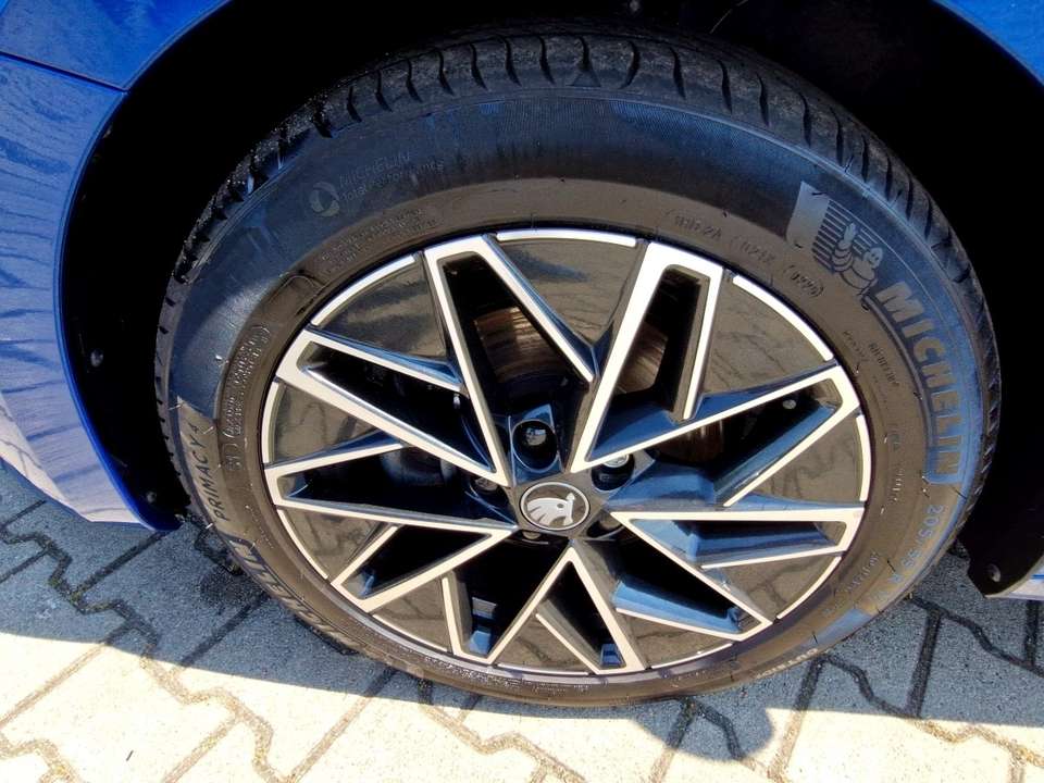 Skoda Octavia - Imagem 14