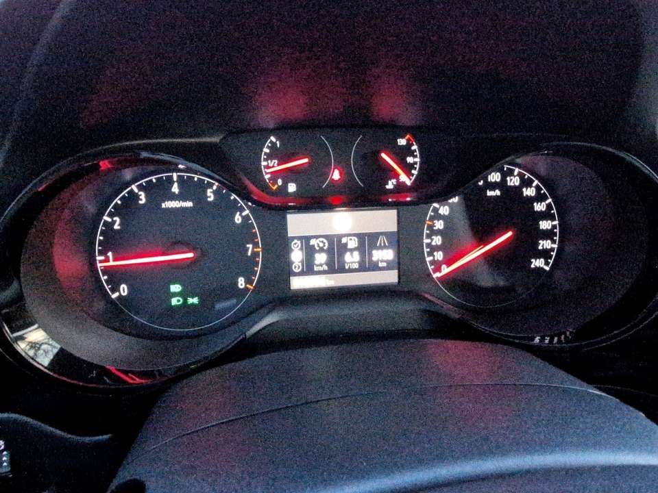 Opel Corsa - Imagem 12