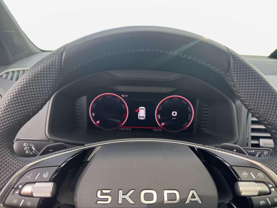 Skoda Karoq - Imagem 9