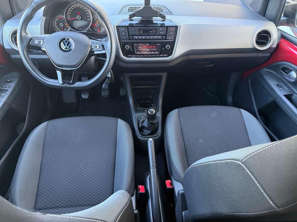 Volkswagen up! - Imagem 9