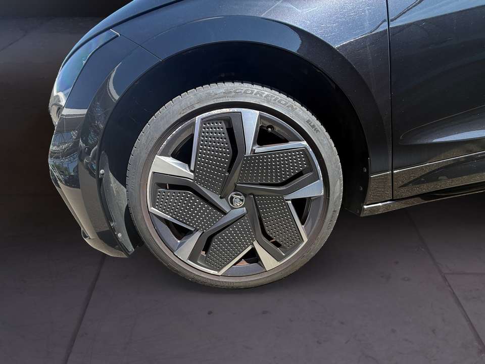 Skoda Enyaq - Imagem 4