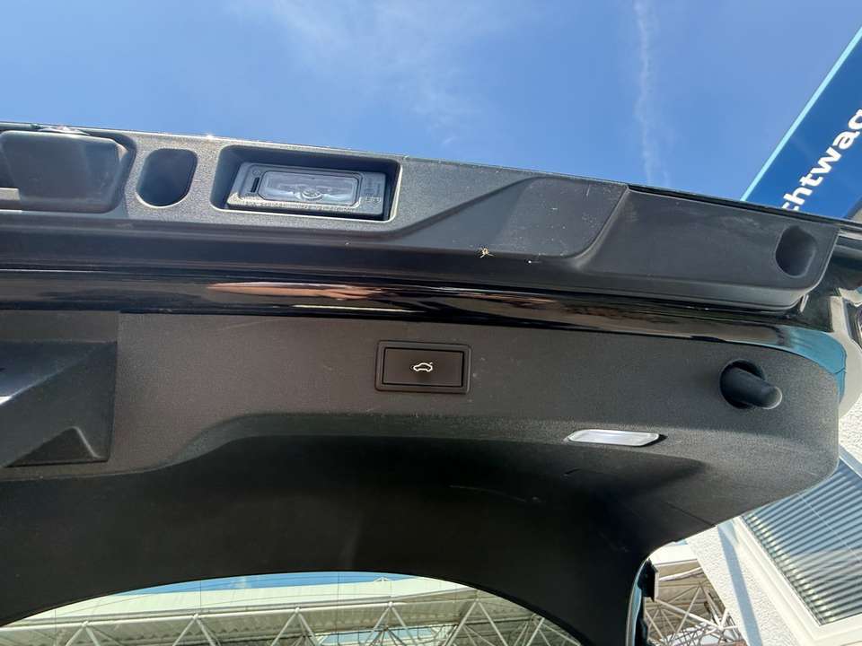 Skoda Enyaq - Imagem 14