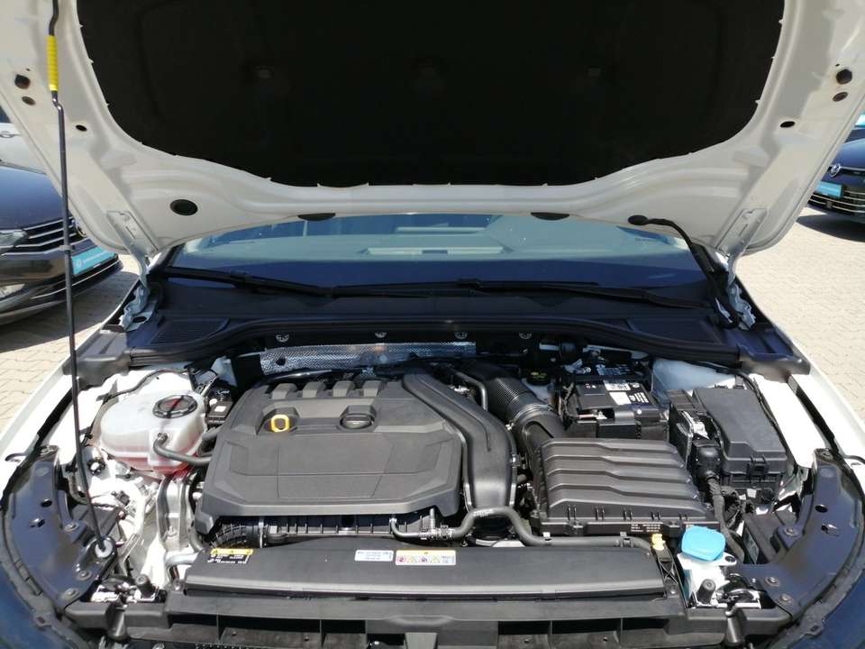 Volkswagen Golf - Imagem 10