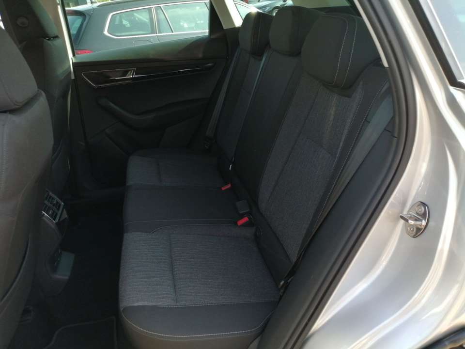 Skoda Karoq - Imagem 13