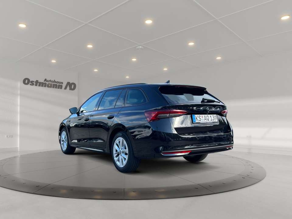 Skoda Octavia - Imagem 4