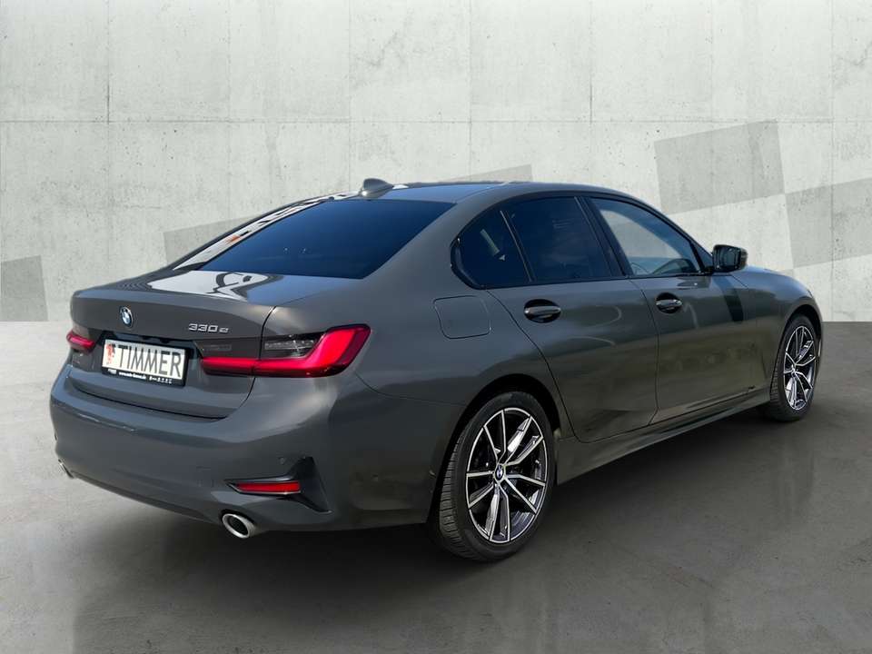 BMW 320 - Imagem 4
