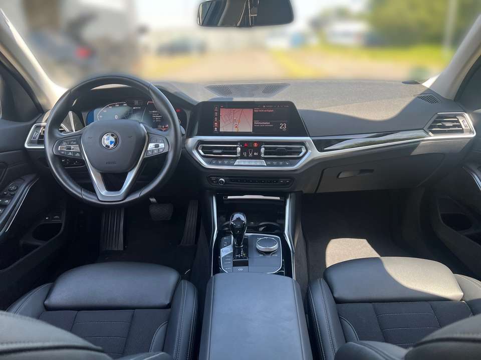 BMW 320 - Imagem 10